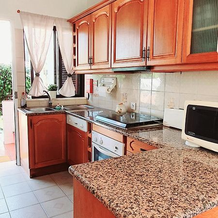 Villa charmosa junto à praia e à Marina de Vilamoura. Piscina. Wi-fi. Quarteira Extérieur photo