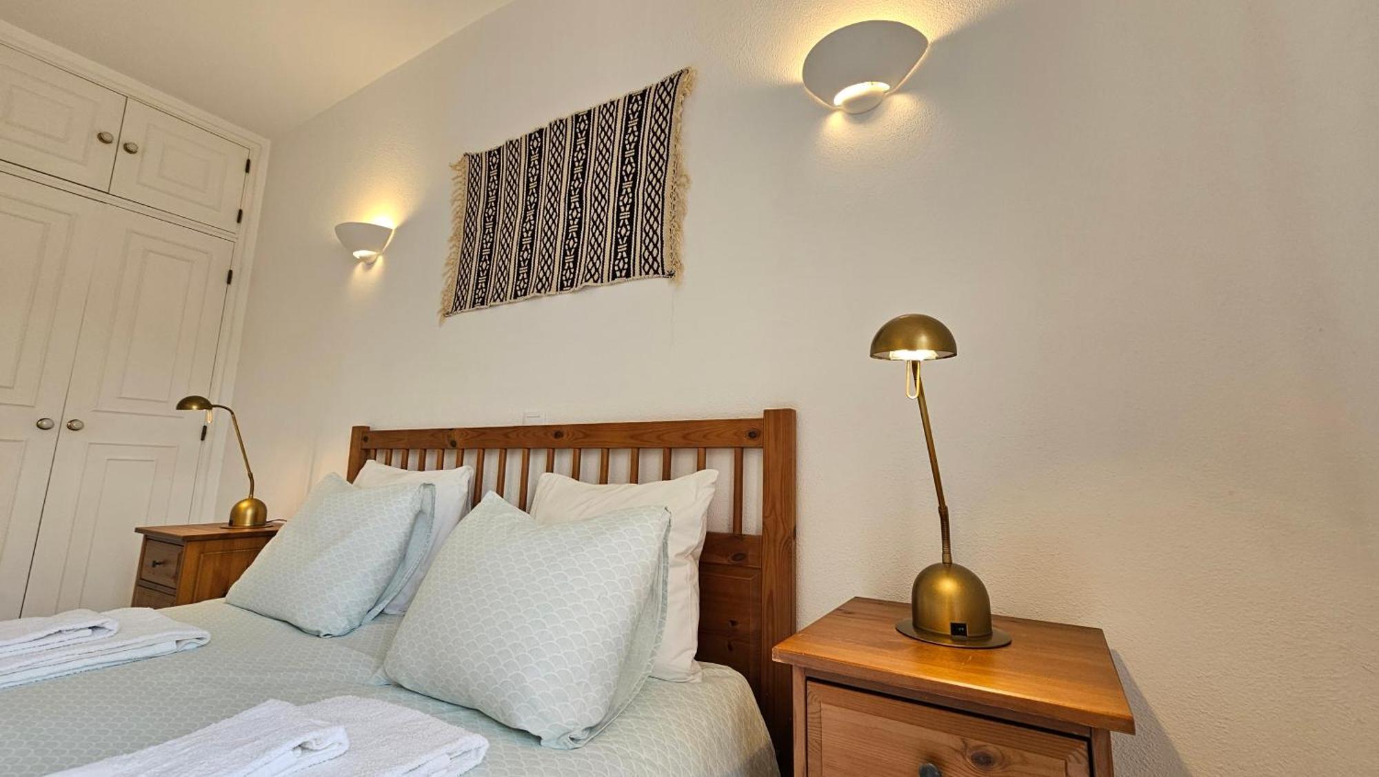 Villa charmosa junto à praia e à Marina de Vilamoura. Piscina. Wi-fi. Quarteira Extérieur photo